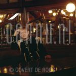 13-04-1992 Benny Neyman on location.

[keywords]Posed, Half Length, Eyecontact, Mirror[/keywords]